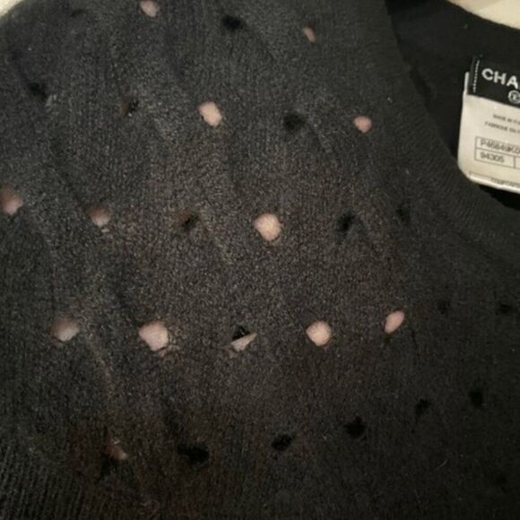 CHANEL Short Sleeve Cashmere Sweater Slip on Dress with Stitching detail at Neck - Picture 5 of 11